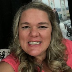 Meet your Posher, Chrystina